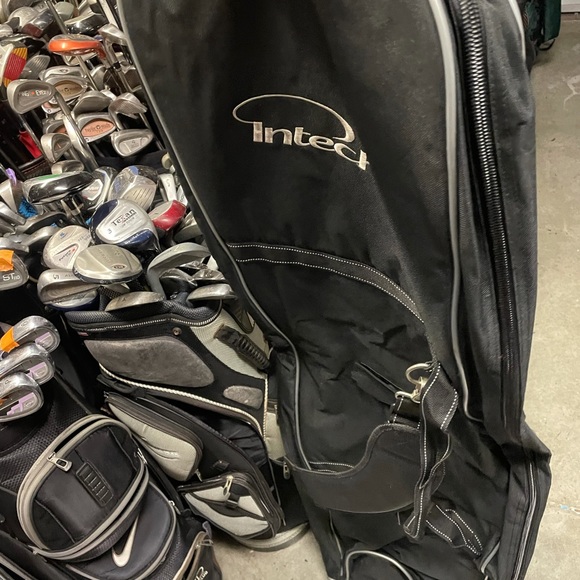 Golf travel bag by Intech - Picture 4 of 9